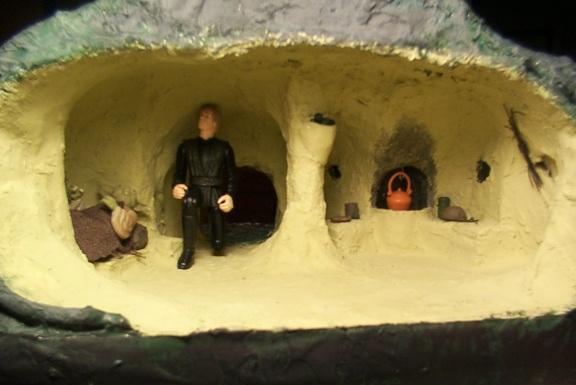 Custom Dagobah diorama (inside view with Luke)