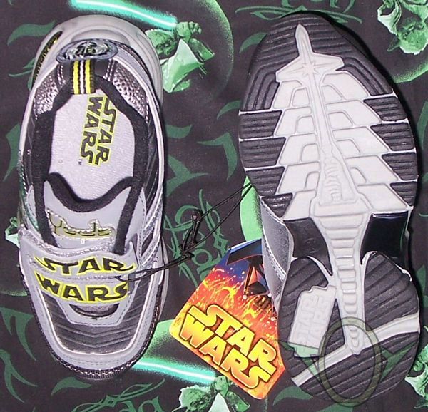Revenge of the Sith - Yoda shoes - top and bottom