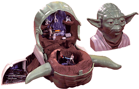 Yoda / Dagobah Transforming Playset