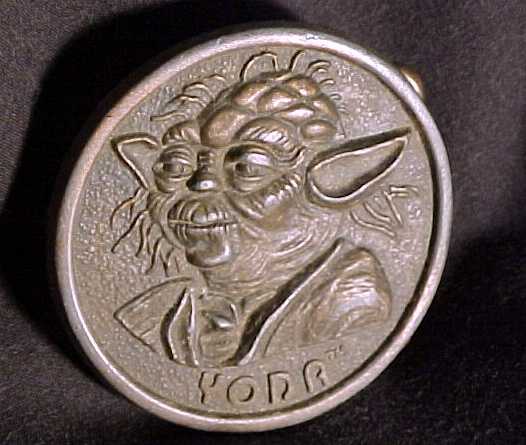 Large picture of the Yoda belt buckle