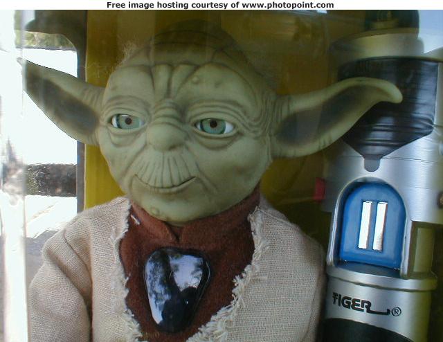 Face of Interactive Yoda (different view)