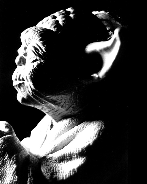 Black and white Yoda picture