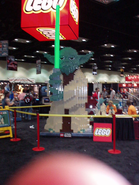 Another view of the finished giant LEGO Yoda from Celebration 2