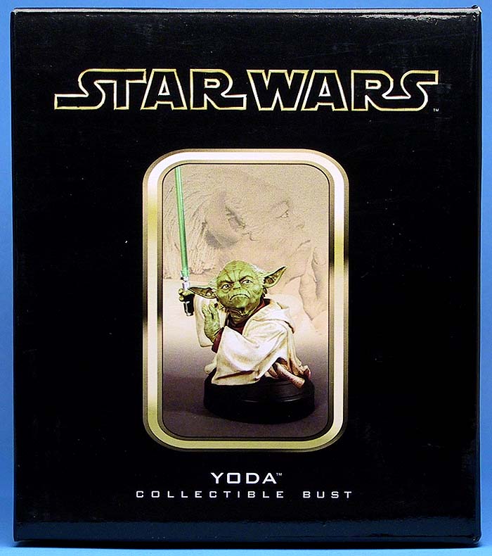 Gentle Giant Yoda minibust - front of box
