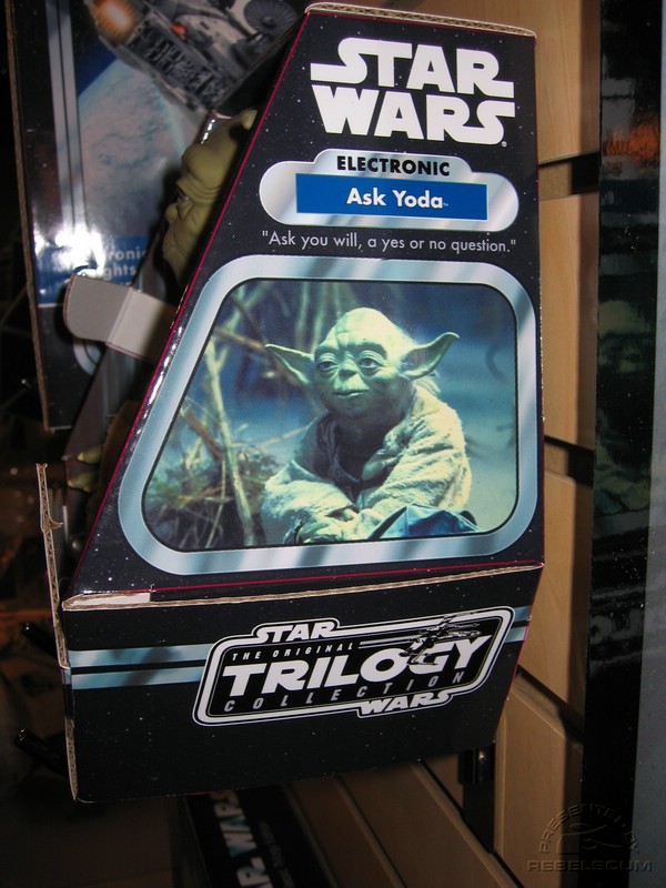 Original Trilogy Collection - Ask Yoda talking figurine