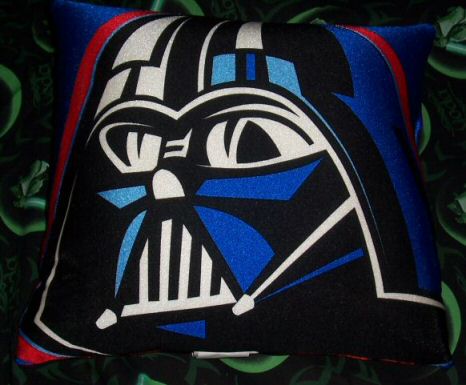 Back of Yoda/Vader microbead pillow