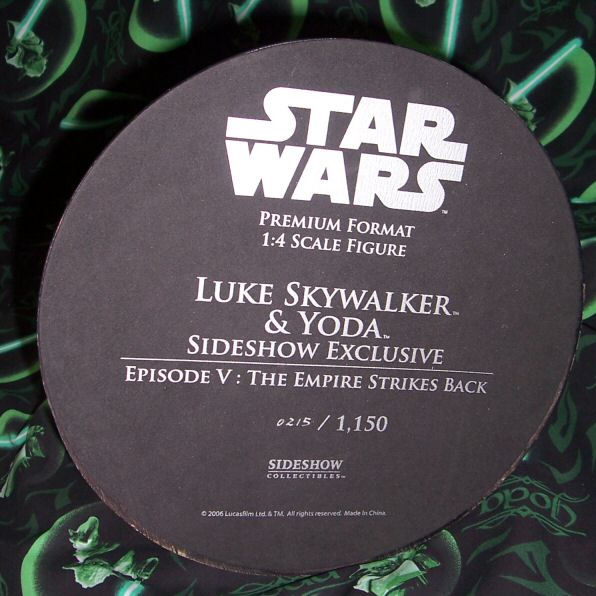 Detail of Sideshow Collectibles Luke/Yoda figurine - bottom of base