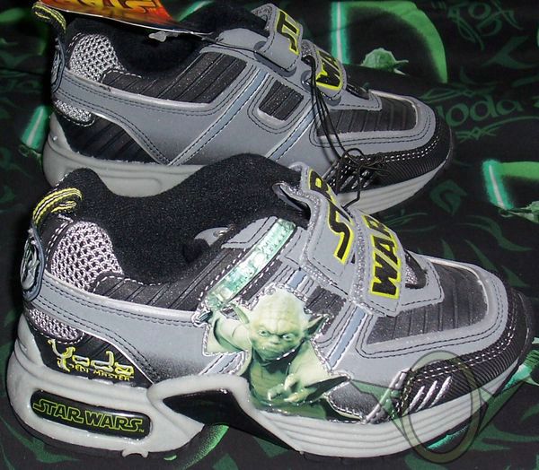 Revenge of the Sith - Yoda shoes - sides